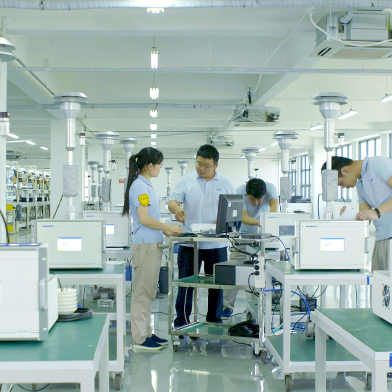 SFJ-231 Вакуумное насосное устройство для обнаружения утечки гелия с нюхателем и пистолетом-распылителем